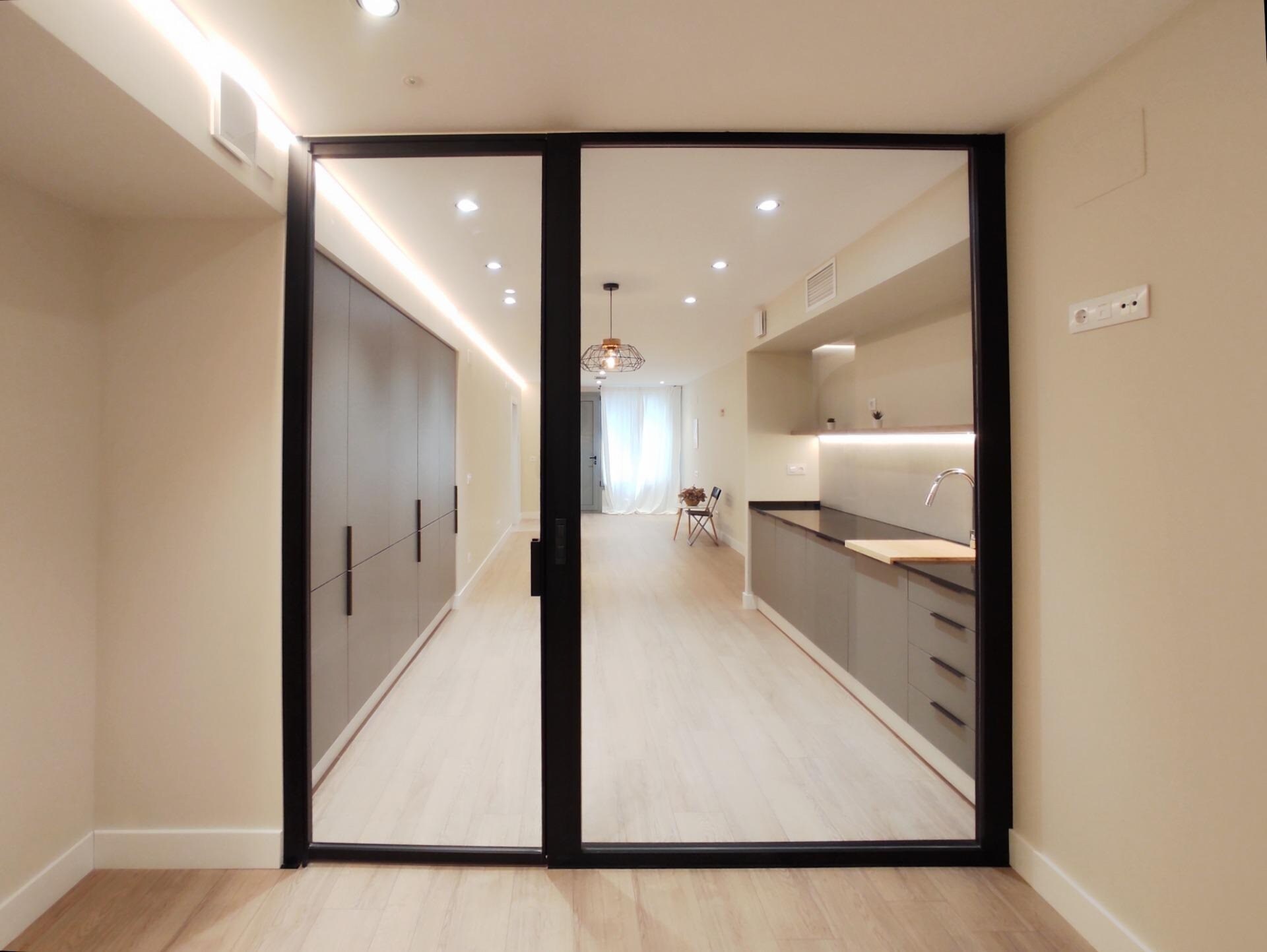 Multifamily in Barcelona, Barcelona for sale Primary Photo- Image 1 of 4