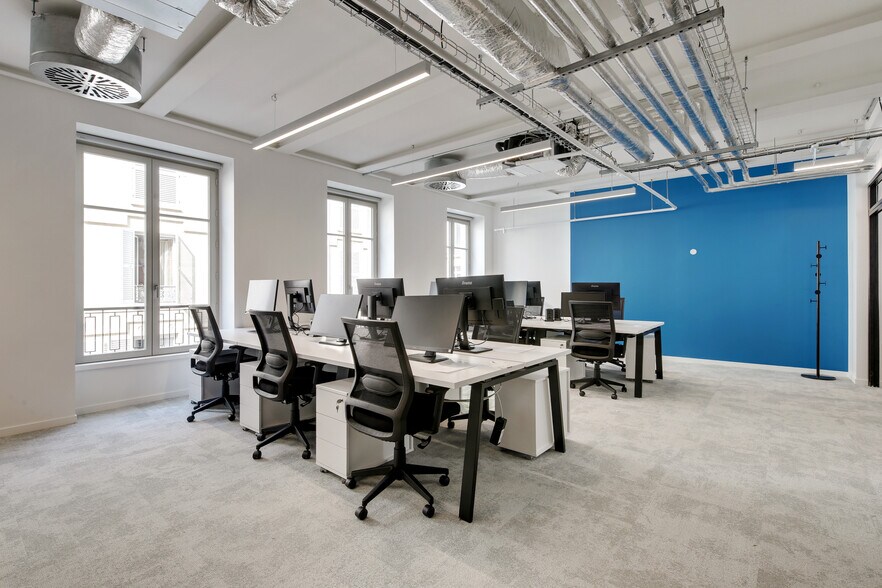 49 Rue De Provence, Paris à louer - Photo du bâtiment - Image 3 de 10