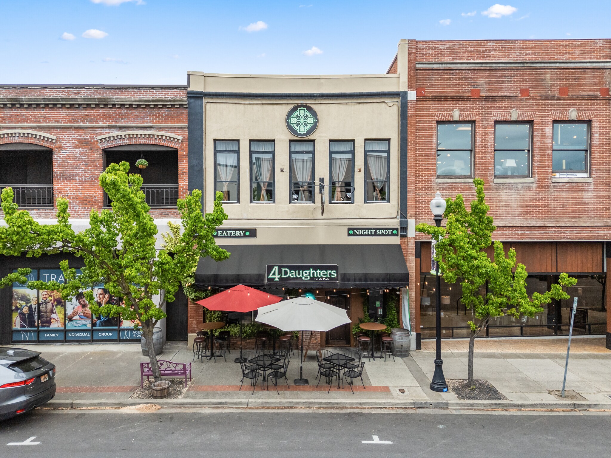 126 W Main St, Medford, OR for sale Building Photo- Image 1 of 34