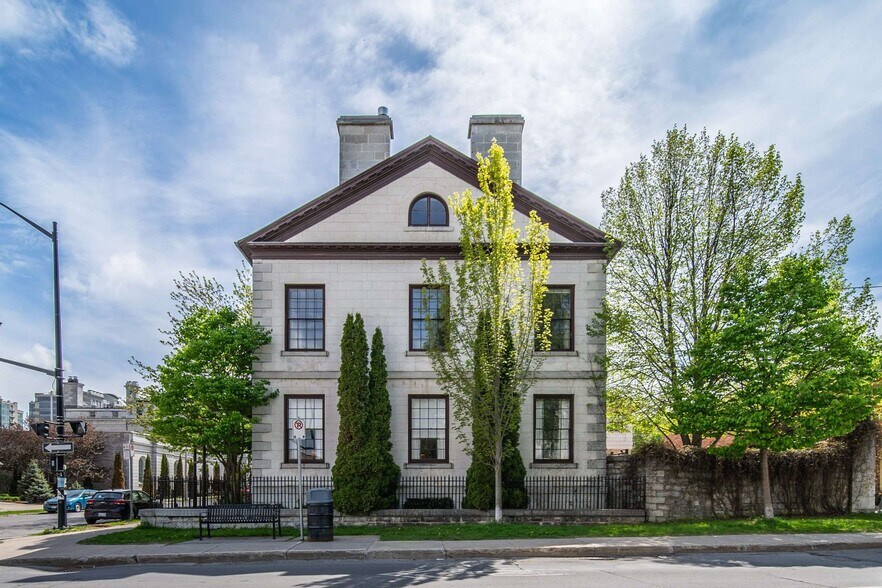 264 King St E, Kingston, ON à vendre - Photo du bâtiment - Image 2 de 9