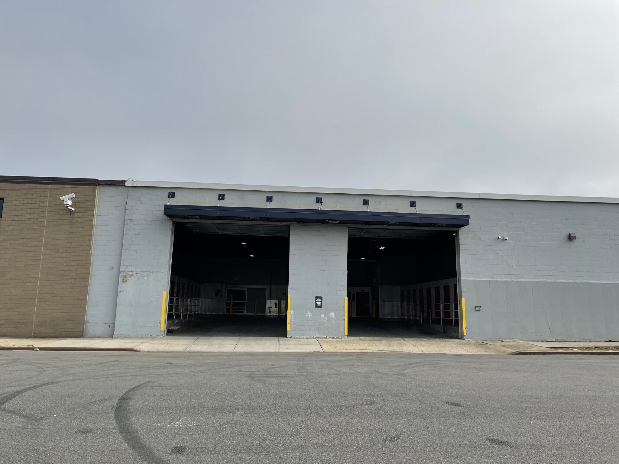 1260 Zerega Ave, Bronx, NY à louer Photo du bâtiment- Image 1 de 6