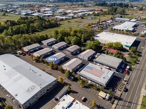 3904-3922 W 1st Ave, Eugene, OR for lease Interior Photo- Image 1 of 10