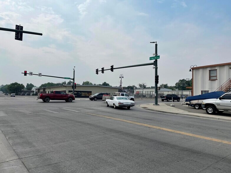 601 S Federal Blvd, Riverton, WY for sale - Building Photo - Image 3 of 7
