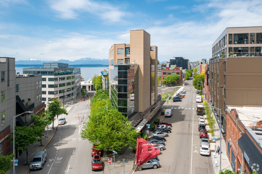 2125-2131 Western Ave, Seattle, WA for lease - Building Photo - Image 2 of 12