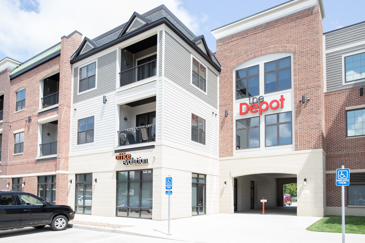 1120 Depot Ln SE, Cedar Rapids, IA à louer Photo du bâtiment- Image 1 de 14