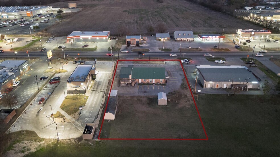 8866 Highway 34 S, Quinlan, TX à vendre - Photo du bâtiment - Image 2 de 9