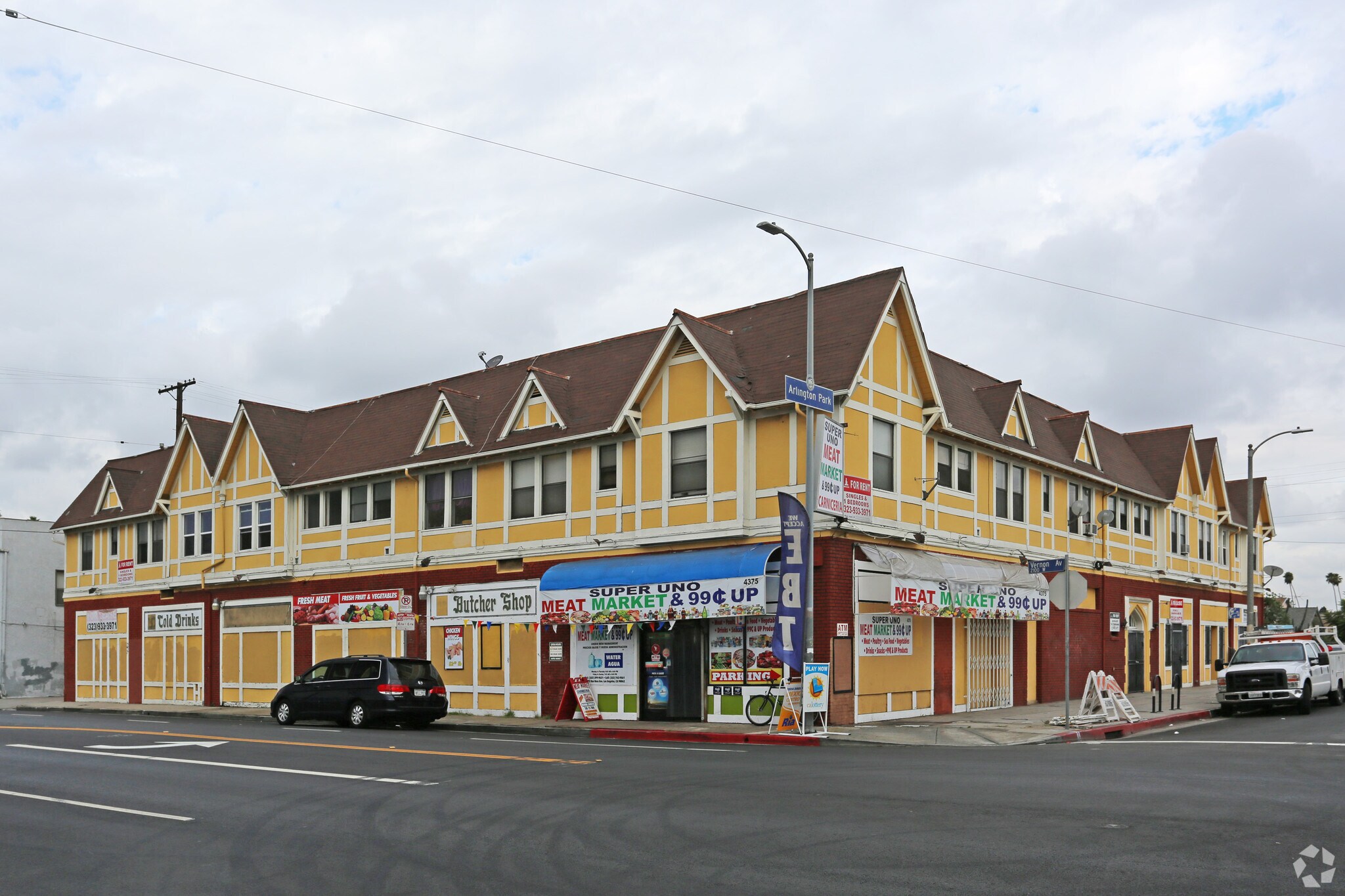4369-4375 S Van Ness Ave, Los Angeles, CA à louer Photo principale- Image 1 de 10