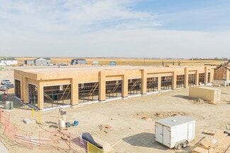 Plus de détails pour 1100 140 Av NE, Calgary, AB - Commerce de détail à louer