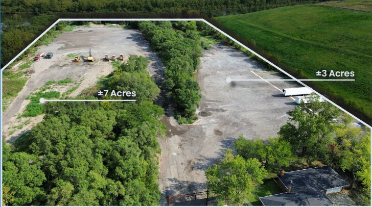 956 E 138th St, Chicago, IL à louer Photo du bâtiment- Image 1 de 9