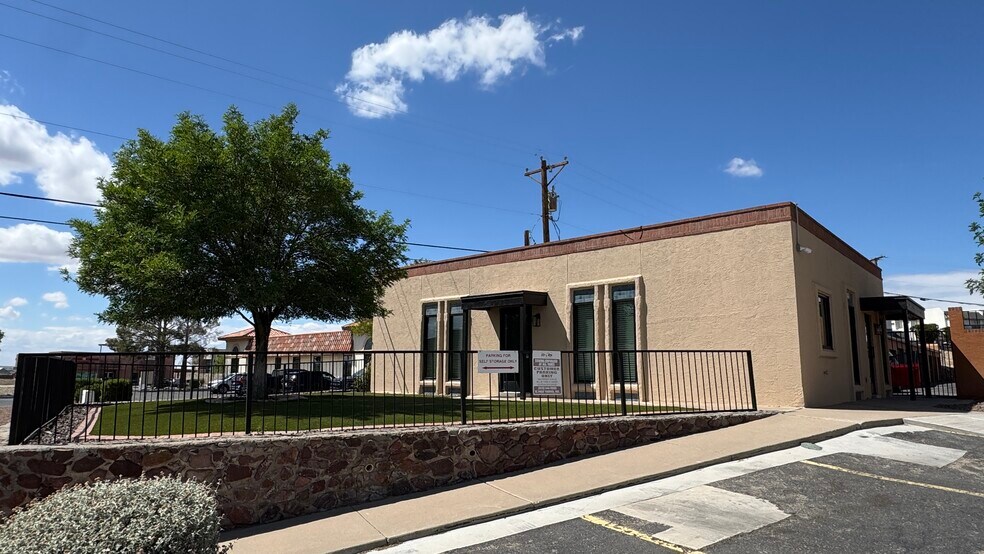 7307 Remcon Cir, El Paso, TX for lease - Building Photo - Image 3 of 5