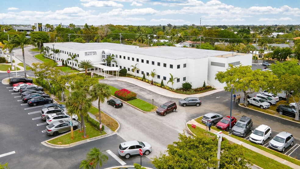 2623 S Seacrest Blvd, Boynton Beach, FL for lease - Building Photo - Image 2 of 10