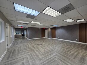 6365 NW 6th Way, Fort Lauderdale, FL for lease Interior Photo- Image 2 of 14