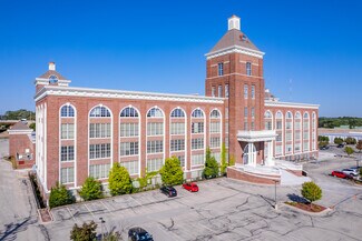 Plus de détails pour 4425 N Port Washington Rd, Glendale, WI - Bureau à louer