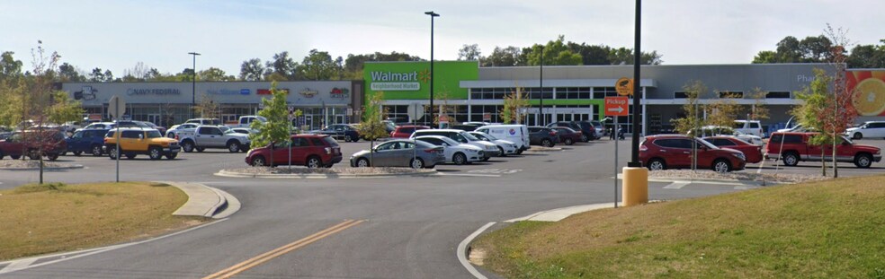 1551 E Nine Mile Rd, Pensacola, FL à louer - Photo du bâtiment - Image 3 de 5