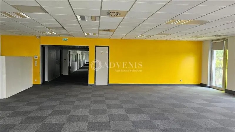 Office in VILLENEUVE-D'ASCQ for sale - Interior Photo - Image 2 of 9