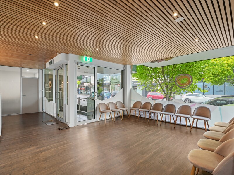 197 Bay St, Brighton, VIC 3186 - Unité 2 - - Photo intérieure - Image 1 of 6