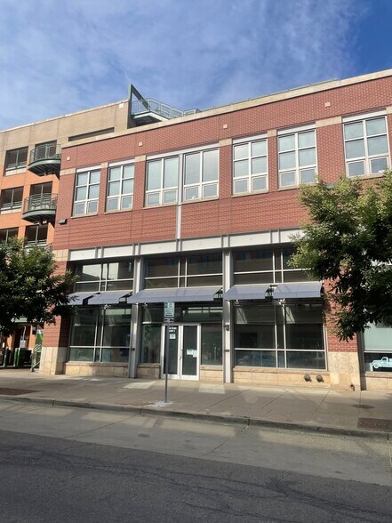 1500 Pearl St, Boulder, CO à louer - Photo du bâtiment - Image 3 de 11