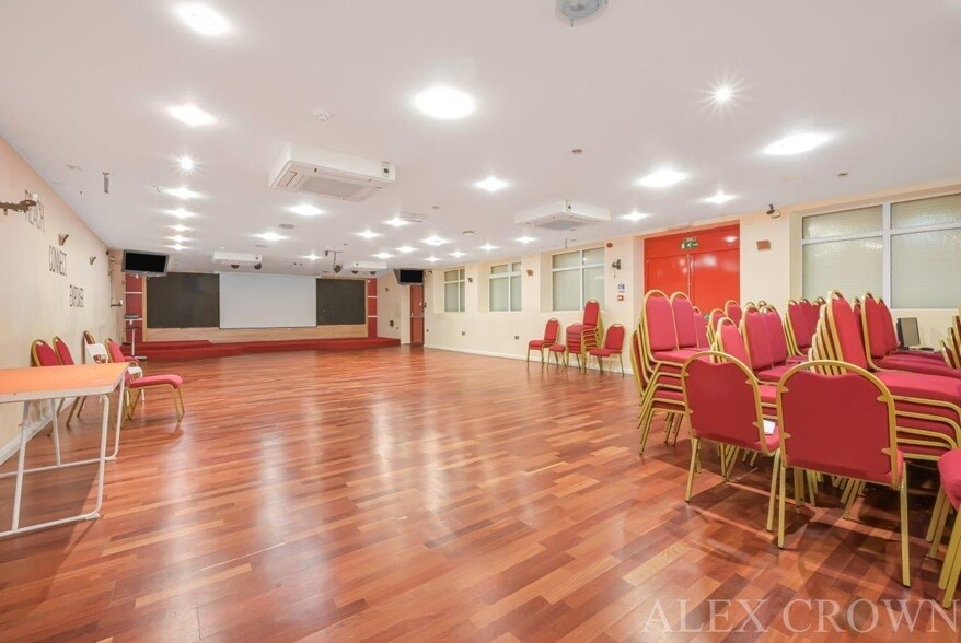 236 Royal College St, Londres à vendre - Photo intérieure - Image 3 de 5