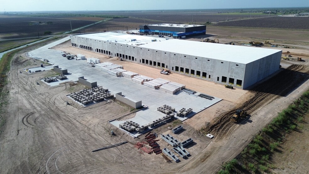 5900 S Stewart Rd, San Juan, TX à louer - Photo de construction - Image 2 de 7