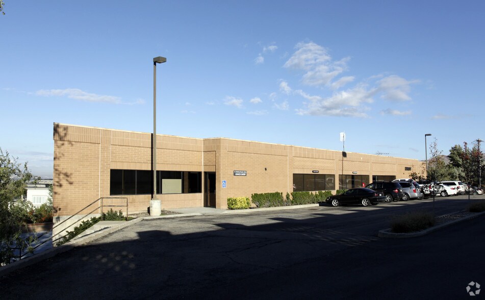 2681 Parleys Way, Salt Lake City, UT à louer - Photo du bâtiment - Image 3 de 3