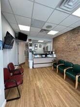 459 7th Ave, Brooklyn, NY for lease Interior Photo- Image 2 of 28