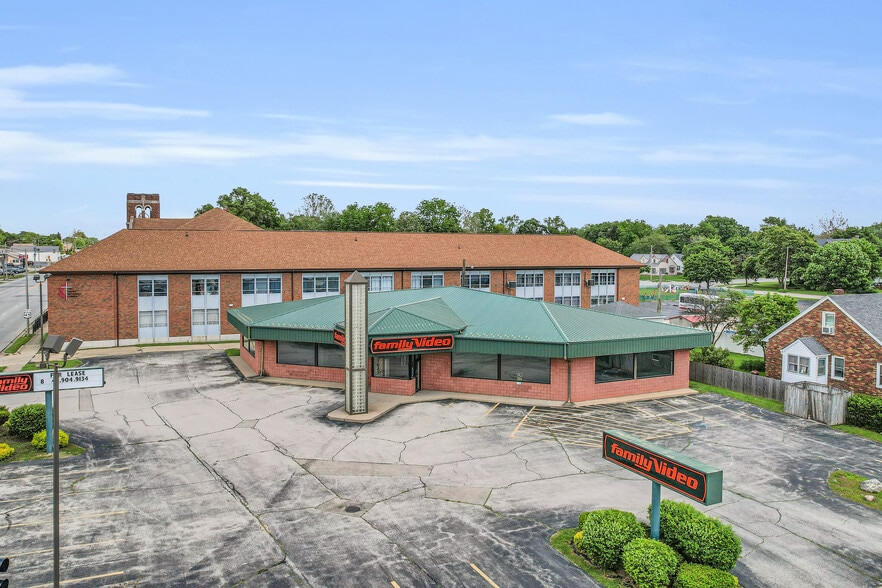 301 E Champaign Ave, Rantoul, IL for lease - Building Photo - Image 1 of 16