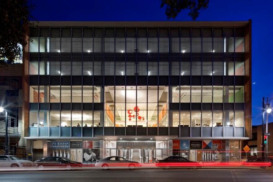 121 W 6th St, Austin, TX for lease - Building Photo - Image 2 of 12