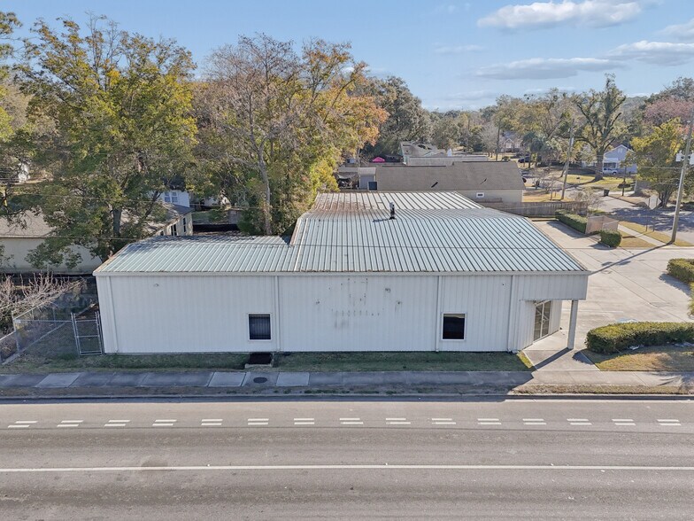 711 Cassat Ave, Jacksonville, FL à vendre - Photo du bâtiment - Image 2 de 29