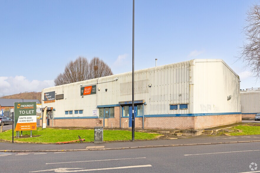 Hillfoot Rd, Sheffield à louer - Photo du bâtiment - Image 2 de 2