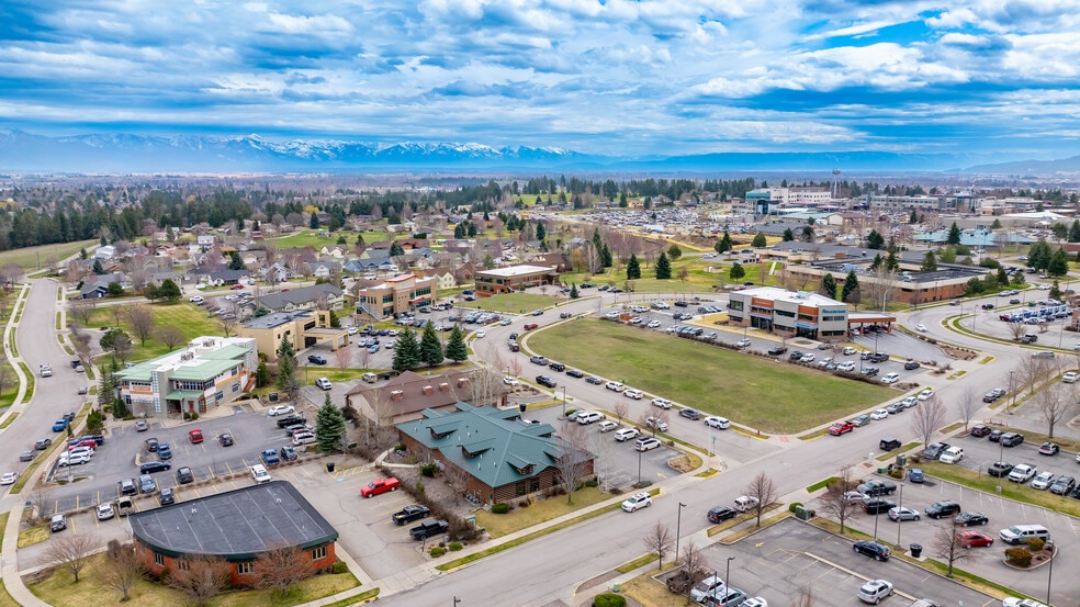 195 Commons Loop, Kalispell, MT for sale - Building Photo - Image 3 of 70