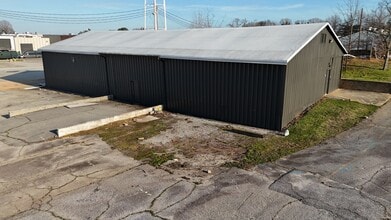 1801 Rutherford Rd, Greenville, SC for lease Building Photo- Image 1 of 2