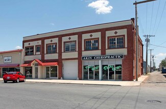 Plus de détails pour 209-211 S 5th St, Chickasha, OK - Commerce de détail à louer