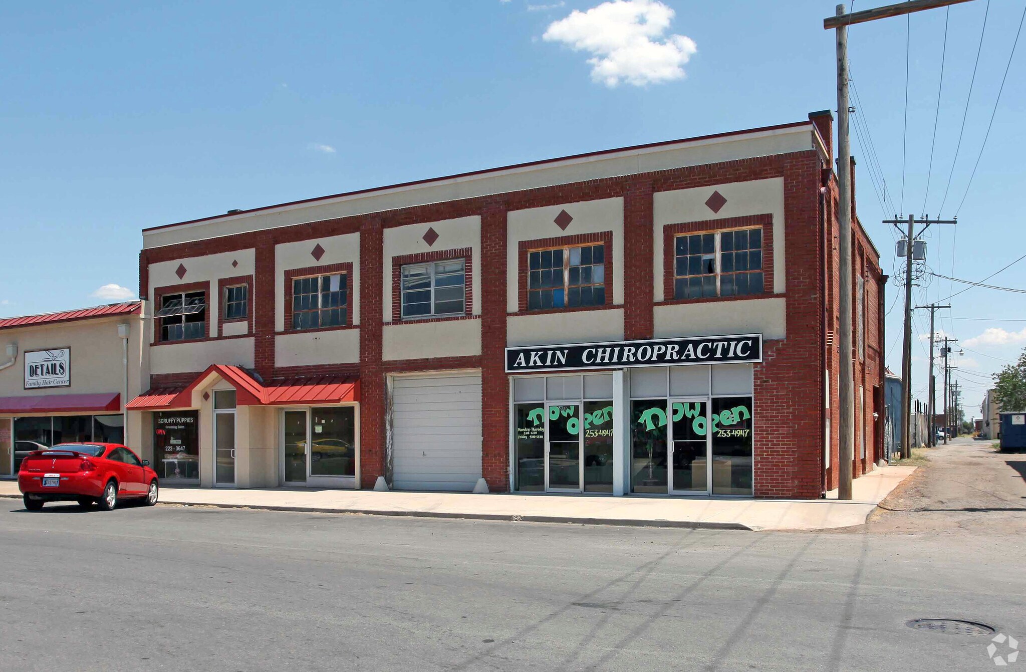 209-211 S 5th St, Chickasha, OK à louer Photo principale- Image 1 de 36