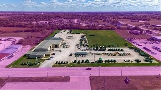 Plus de détails pour 2701 N State St, Iola, KS - Industriel à vendre