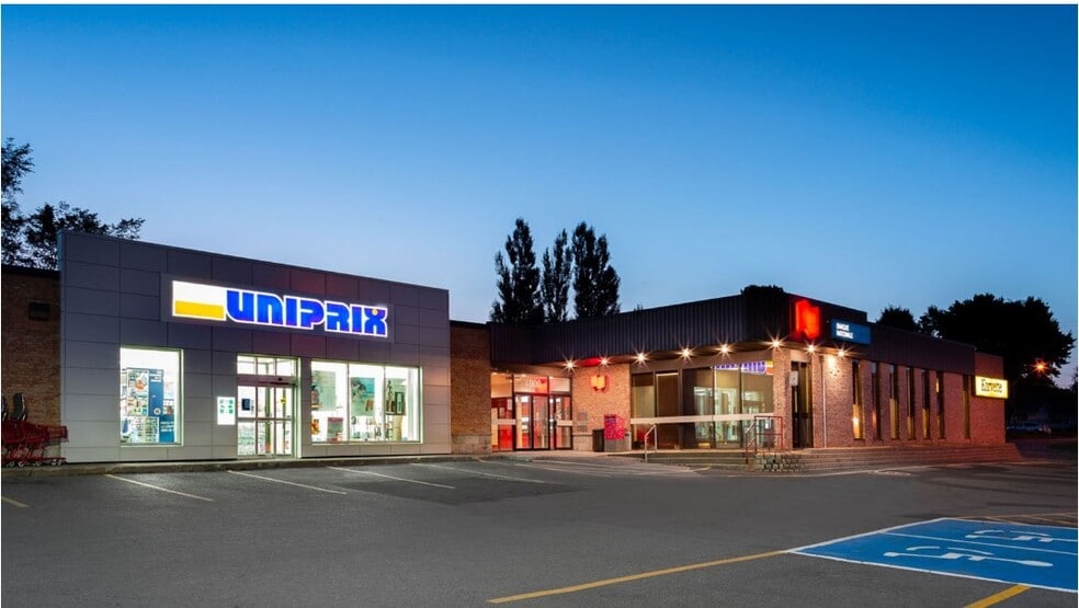 14000 Boul Henri-Bourassa, Québec, QC à louer - Photo du bâtiment - Image 3 de 5