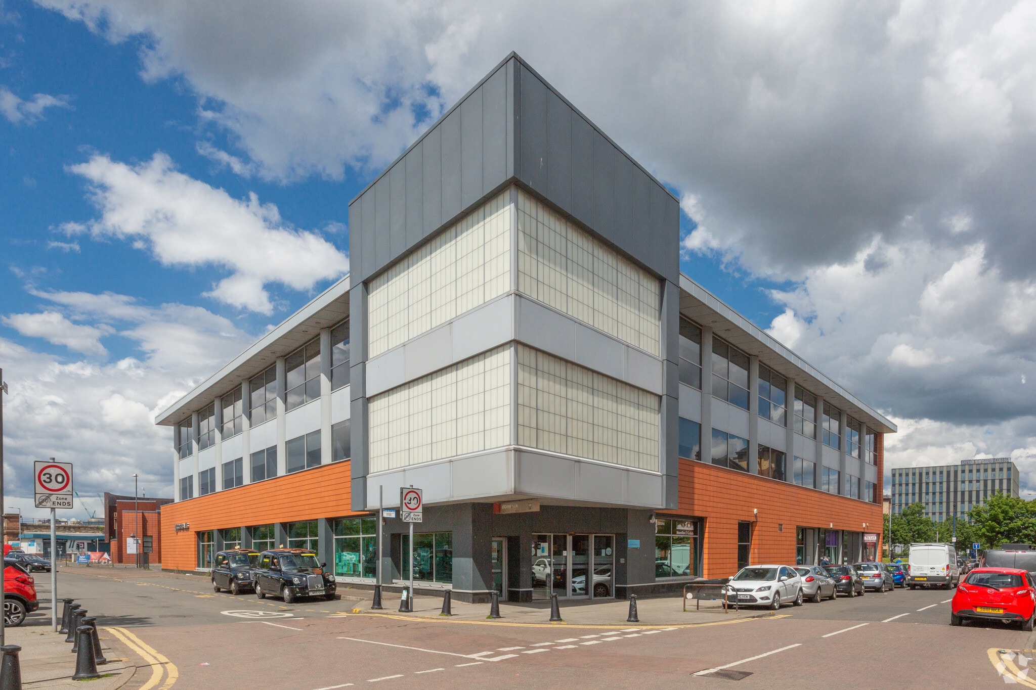 154-180 Crown St, Glasgow for sale Primary Photo- Image 1 of 1