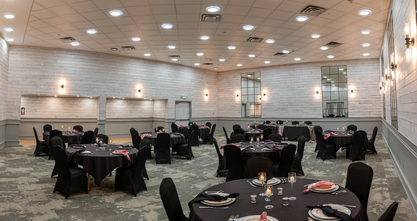 4311 49 Ave, Red Deer, AB for lease Interior Photo- Image 1 of 1