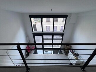 Plus de détails pour Bureau à vendre