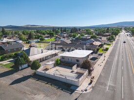 Motel At The Gateway To Bryce - Motel