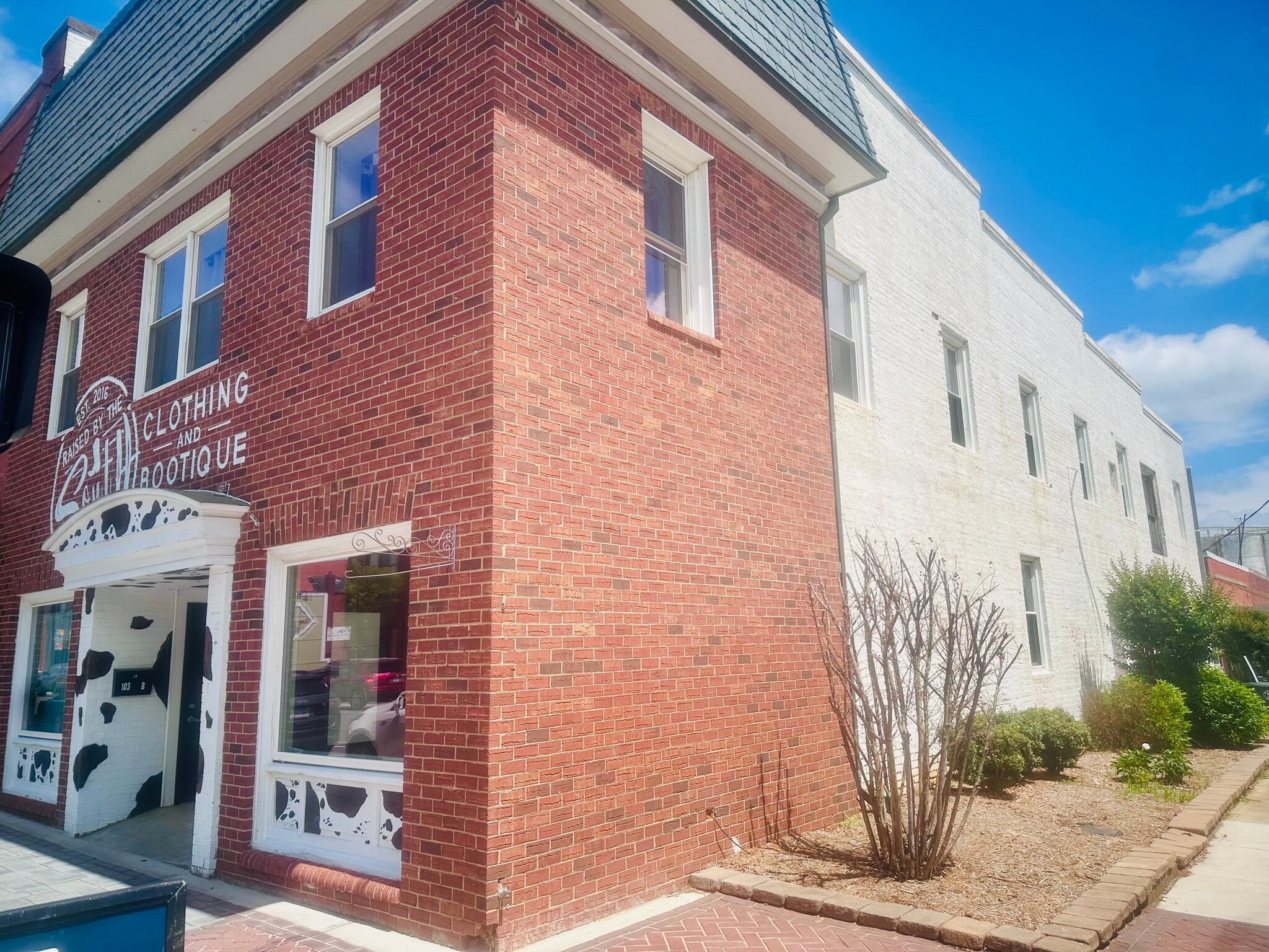 103 N College Ave, Newton, NC for lease Primary Photo- Image 1 of 41