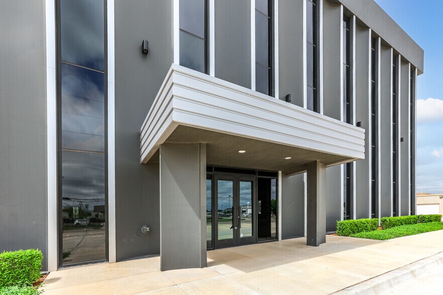 3303 S Meridian Ave, Oklahoma City, OK à vendre - Photo du bâtiment - Image 3 de 3