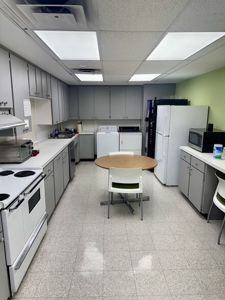 405 W Martin Luther King Blvd, Plant City, FL à vendre - Photo du bâtiment - Image 2 de 7