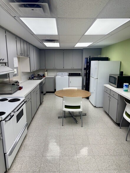 405 W Martin Luther King Blvd, Plant City, FL à vendre - Photo du bâtiment - Image 2 de 6