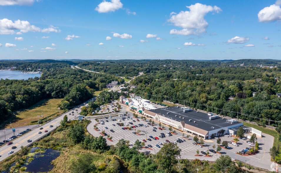 84-100 Macy St, Amesbury, MA for lease - Aerial - Image 2 of 10