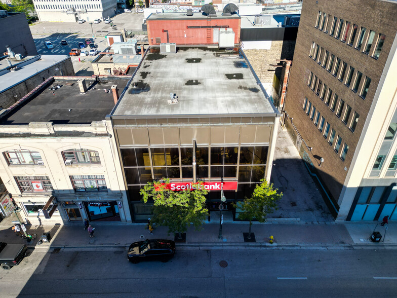 420 Richmond St, London, ON à vendre - Photo du bâtiment - Image 3 de 4