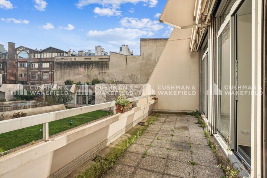 42 Rue De L'Aqueduc, Paris à louer - Photo du bâtiment - Image 2 de 4