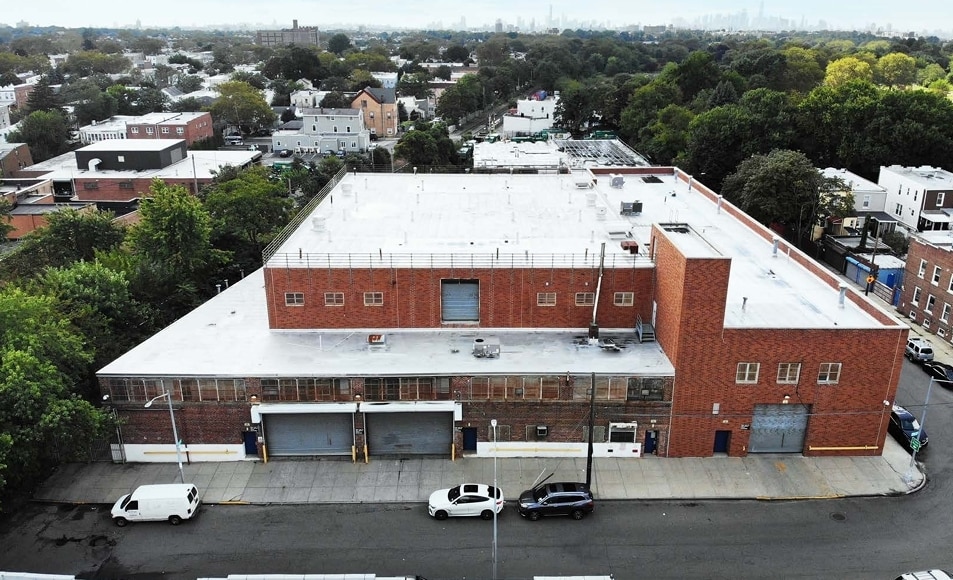 70-10 74th St, Middle Village, NY for sale - Building Photo - Image 2 of 12
