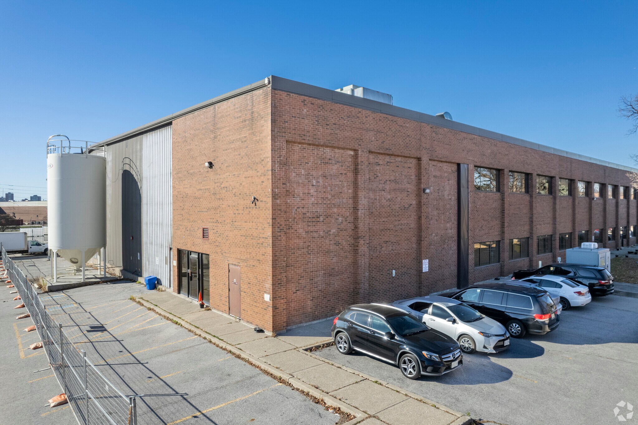 6515 Kitimat Rd, Mississauga, ON à vendre Photo principale- Image 1 de 1