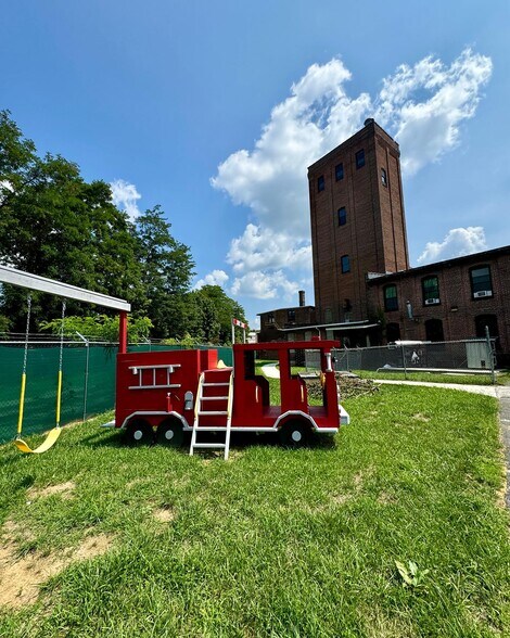441 E Market St, York, PA à louer - Photo du bâtiment - Image 3 de 17