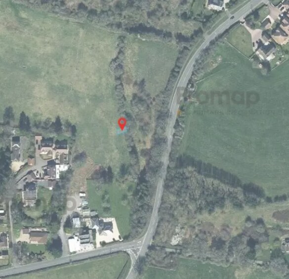 1 Andover Rd, Newbury à vendre - Photo principale - Image 1 de 1